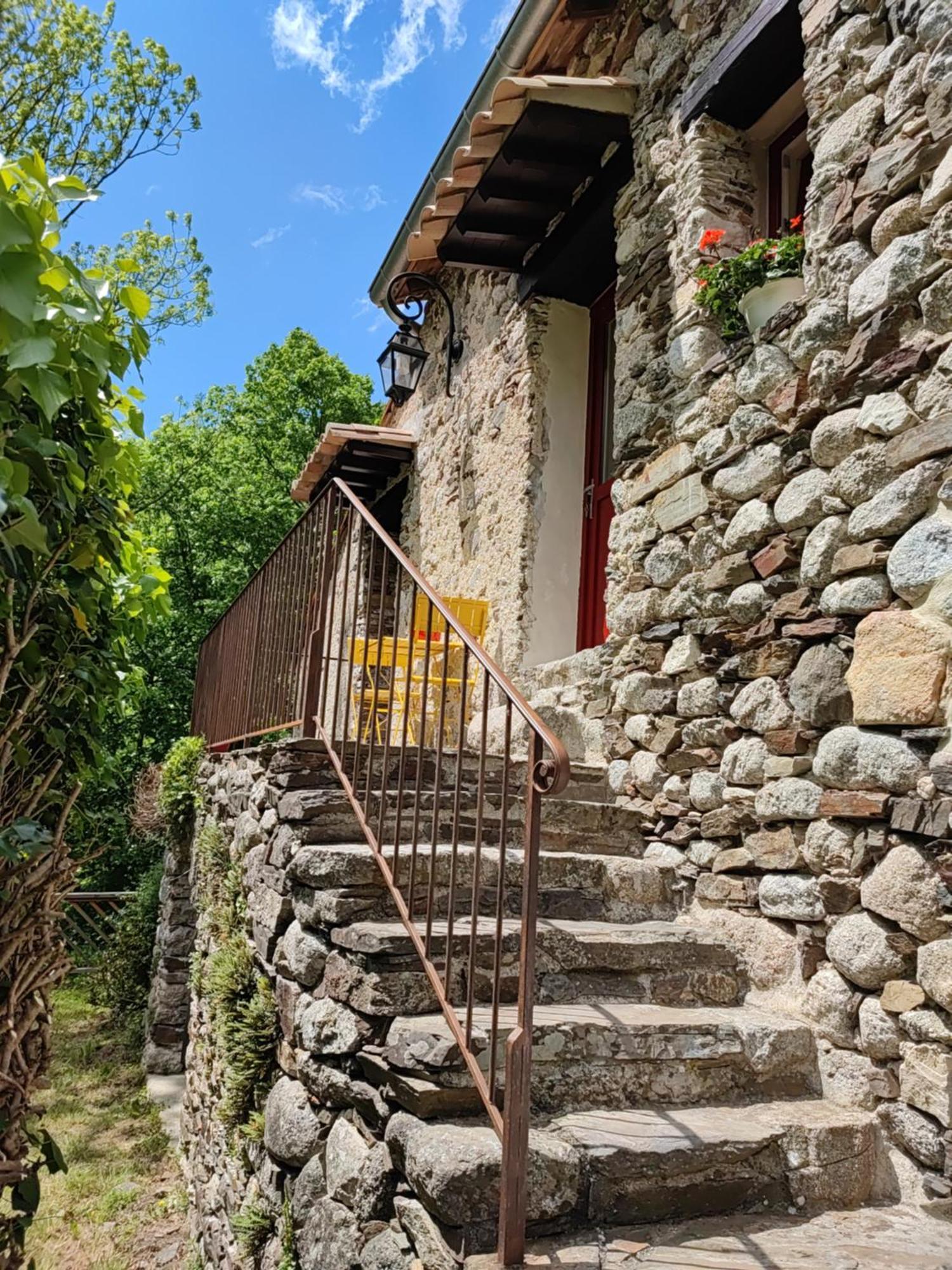 Le Mas De Ribard Bréau-et-Salagosse Exteriér fotografie